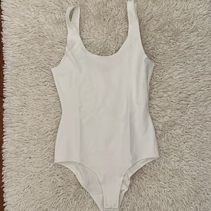 Wilfred Free White Bodysuit